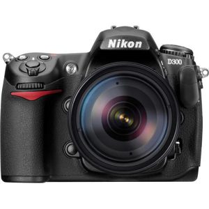 Nikon D300 DSLR Camera with 50mm Lens UK USED