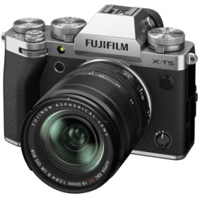 FUJIFILM X-T5 Mirrorless Camera with 18-55mm Lens Uk Used